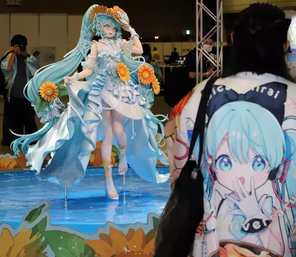 初音ミク「マジカルミライ２０２６」　ｉｎ　ＴＯＫＹＯが開幕…オープン前に５０００人を超えるファンが行列