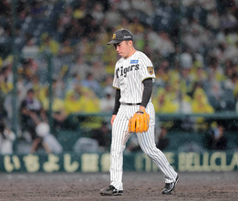 【阪神】石井大智の連続無失点が５２でストップ「僕の実力不足かな」８０２日ぶりの黒星でチームは泥沼７連敗　藤川球児監督「勝つか負けるか目の前の勝負が続いていく」