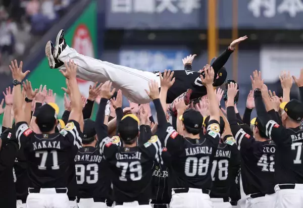 ソフトバンク・王貞治会長、進化を実感した３連覇「みんな球際の強い野球ができるようになった」小久保監督にも感心「余裕を持って、どっしりと構えて采配」