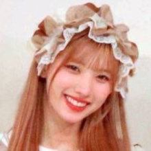 「沖縄満喫できたよ」芹澤もあハイビスカスの髪飾り姿を投稿！