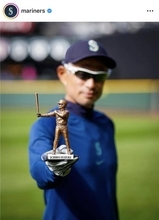 マリナーズ、イチロー氏「レプリカ彫像」入場者４万人に…うち２０個は直筆サイン入り、当選確率０・０５％の“お宝”