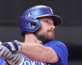 【ＤｅＮＡ】ヒュンメルが正真正銘の１号ソロ　８日にはポール際に大飛球を放つもファウルに