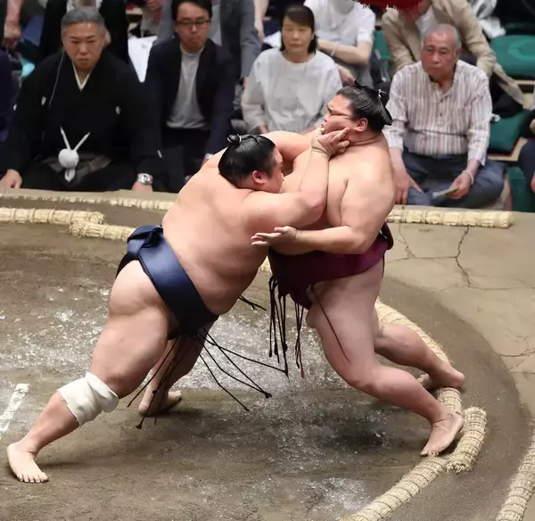 藤凌駕、初の勝ち越しに王手「がむしゃらに前に出た」　トップと１差を守る