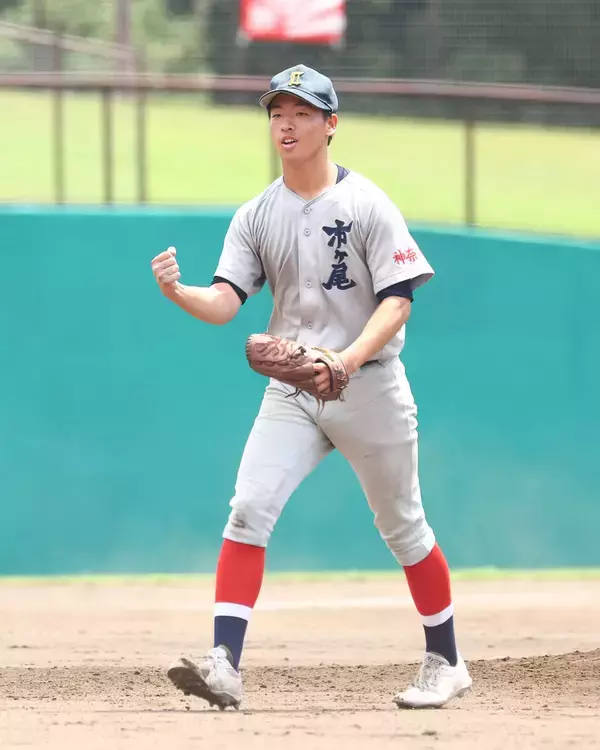 【高校野球】市ケ尾が悲願の初８強　川和との県立進学校対決制した　１４４キロ右腕・大塚遼が１失点完投　準々決勝は横浜と…神奈川大会