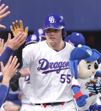【中日】細川成也、先制２０号３ラン「先に点を取りたかった」　加入後は４年連続２０本塁打に到達