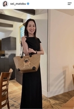 真飛聖、先輩女優からの「可愛すぎるプレゼント」披露「みてください笑　ほんと、そっくりでしょ」「宝物だぁ」