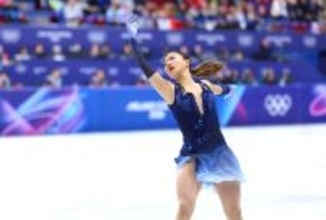 【五輪】坂本花織はなぜ調整が難しい団体に志願したのか「日本がメダル争いをすることが誇らしい」というチームスピリット