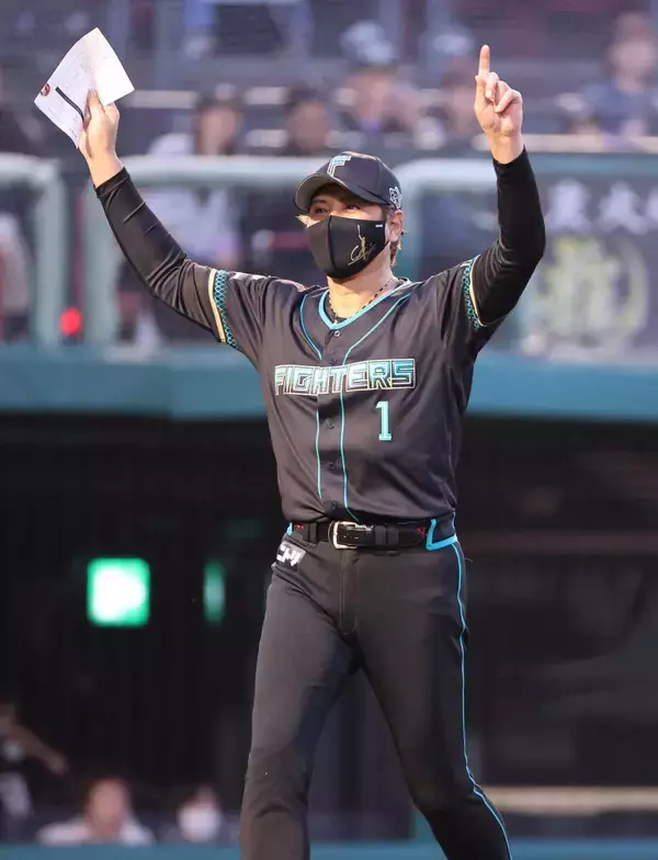 【日本ハム】新庄剛志監督が動かなかった理由　６回無死一、三塁で“意外”なノーサイン「ほんまにやりやがった」