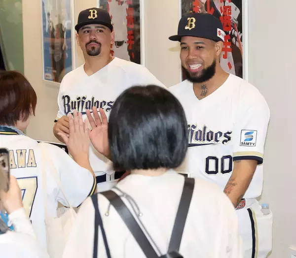 【オリックス】ベネズエラ出身のエスピノーザ、マチャドが地震の義援金募金活動に参加「ありがたい気持ち」