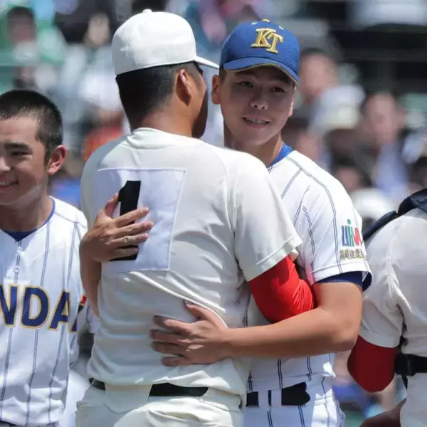 【甲子園】智弁和歌山ＶＳ健大高崎の決勝名勝負にＳＮＳ沸騰「７回制だったら…」「ここ最近で１番面白い」「いい試合すぎた」