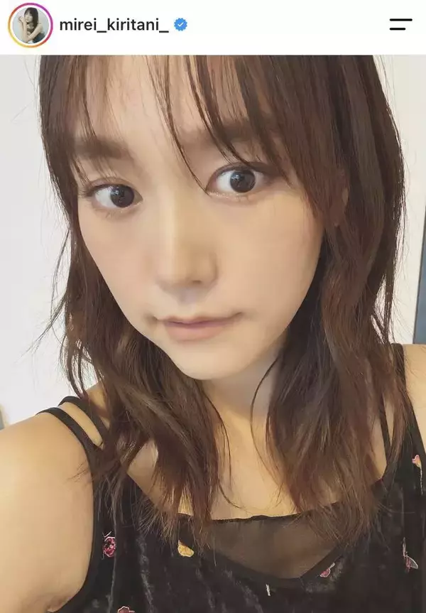 「もう８年なんて」「幸せそう」桐谷美玲、人気俳優との結婚記念日！「ほんと何歳になっても…」出産から６年