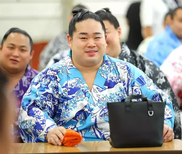 幕内・錦富士「息ができなくなって…」　夏巡業休場理由の「心房細動」の症状を明かす　現在は稽古も再開
