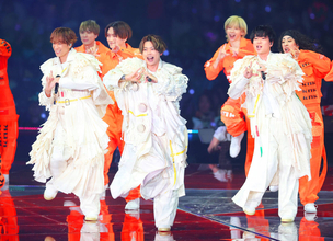 ＮＥＷＳ　結成２５周年に向けた“第１章”幕開け「幸せにします」宣言「５０歳でも『チャンカパーナ』歌っている自分で…」