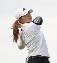 西村優名が４位好発進　渋野日向子、桜井心那は１０位　２５位までに米女子ツアー来季出場資格