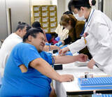 「十両・嘉陽、６キロ減で『身長１７１センチ、１７１キロ』に　採血では血管がみつからず焦りを見せる…健康診断」の画像1