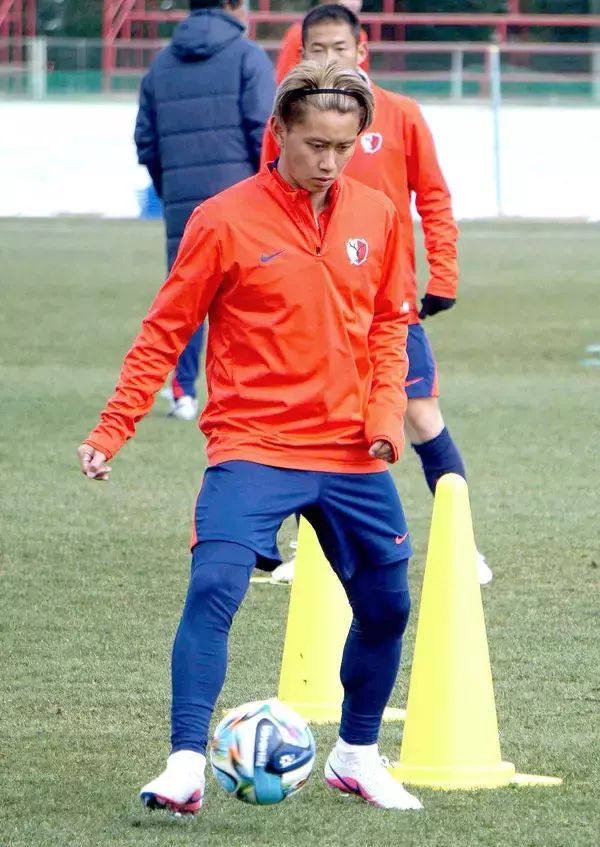 鹿島、初勝利目指す横浜ＦＭ戦へ調整　ＭＦ三竿健斗が出場停止で欠場…ボランチの先発枠は誰の手に