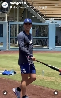 山本由伸、“二刀流”挑戦？球団がスタンドインの打撃動画を公開でファン沸騰「ショウヘイにライバルが現れた」「山本を打順に入れて」