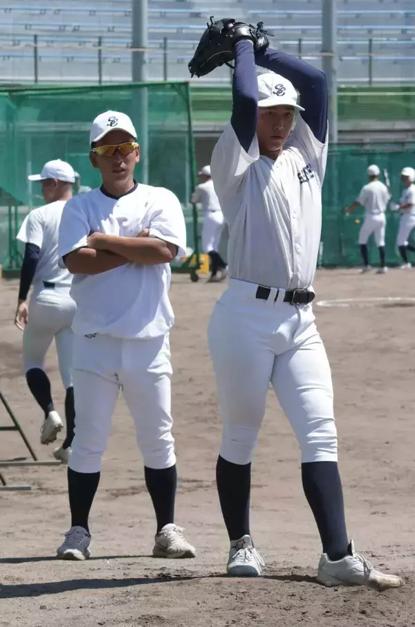 【甲子園】聖隷クリストファーの１５０キロ左腕・高部陸さあ出陣　沖縄尚学・末吉流カーブで初戦突破だ…６日・佐野日大戦