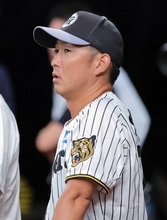 異例事態続く！阪神・梵英心２軍打撃コーチも退団…藤本、小谷野、上本コーチに加えて野手部門ついに４人目　当初の組閣案も再考か
