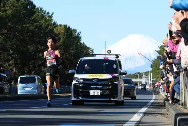 【箱根駅伝】国学院大は２位キープ　１位・青学大との差は広がるも８区・飯国新太が堅実な走り