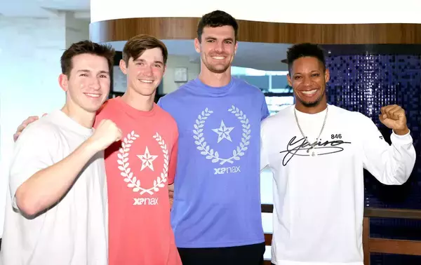 【阪神】ツインタワーが沖縄合流　２０３センチ右腕ラグズデール「みなさんの前で投げられるのが非常に楽しみ」