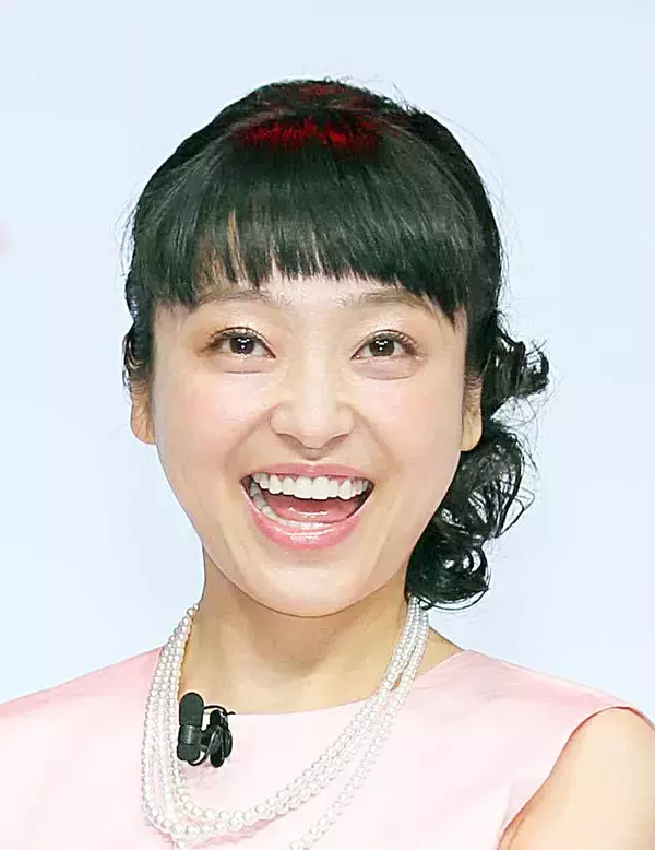離婚公表した金田朋子　５２歳現在の姿にビックリ！「めちゃ…」元夫＆娘との家族ショットも話題