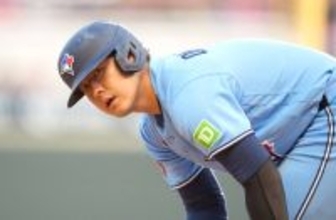 岡本和真が３試合ぶり無安打　４月は５本塁打、打率・２１８で終了　チームは２連勝でストップ