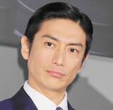「４９歳・伊勢谷友介　雰囲気激変した最新姿「お顔…」「めまいがしそう」俳優復帰して２年」の画像1