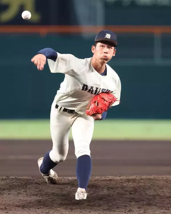 【甲子園】大分商の１５２キロ右腕・平田玲翔が土を持ち帰らなかった理由　日本ハム・吉村浩常務取締役チーム統括本部長も熱視線