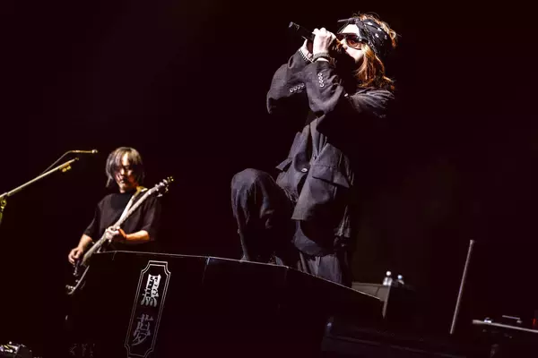 黒夢　「クロの日」に７０００人の前で全２０曲披露　松崎しげる主催「黒フェス」不参加には嘆きも「（名前に）『黒』つくんですけどね」