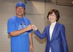 【ＤｅＮＡ】相川亮二監督は「これからまだやるぞ」と気合十分　主力選手らと会見に出席