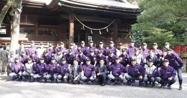 社会人野球のヤマハが必勝祈願　新加入４人も参列　２６年新スローガンは「ＹＡＭＡＨＡ　ＰＲＩＤＥ」