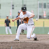 「【巨人】ノックの雨、雨、雨　守備力強化へ徹底的に練習　ベテランもフル参加」の画像1