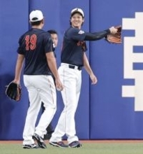 侍ジャパン合流の大谷翔平、ＷＢＣ連覇に自信「十分戦っていける」名古屋に弾丸合流　打者専念で３月６日初戦へ