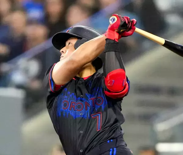 岡本和真、まさかの５打席連続三振　自己ワーストタイ１試合４三振で１９打席連続無安打に