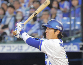 【ＤｅＮＡ】度会隆輝「栄冠は君に輝く」を口ずさみ、爆笑を誘う　“行進ポーズの訳は
