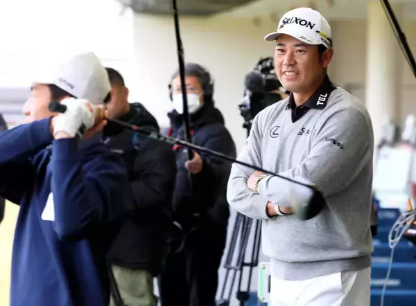 松山英樹「全力で答えた」　ＬＥＸＵＳジュニアレッスンイベントで熱血指導