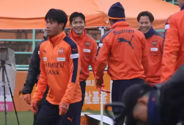 【Ｊ１清水】大卒ルーキーＤＦ日高華杜、ホーム開幕戦勝利へ意欲「自分のところで絶対に負けない」…１４日・京都戦