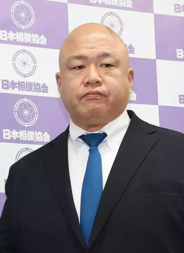 伊勢ケ浜親方の２階級降格処分　理事会では反対意見なし「ここが妥当じゃないかと」　藤島広報部長が説明