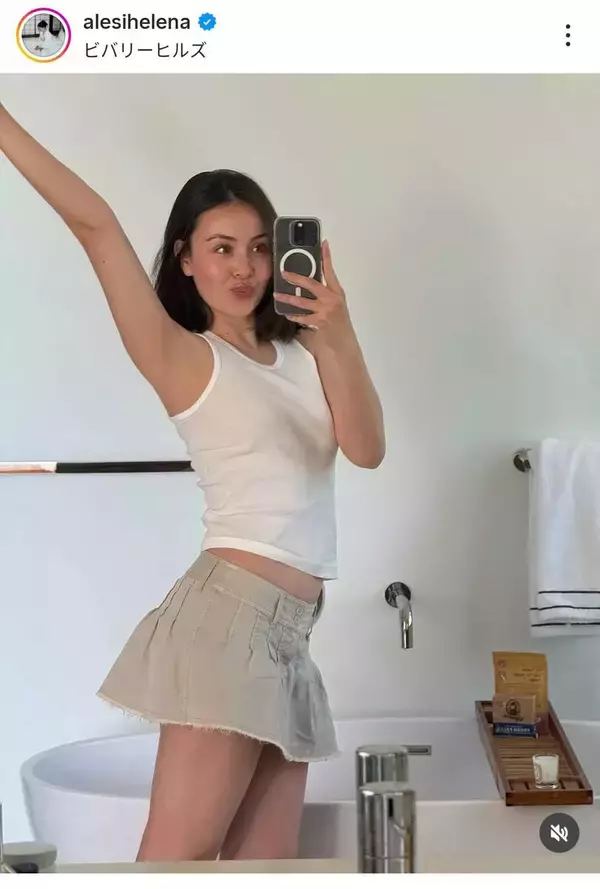 後藤久美子の女優娘　タンクトップで美ぼう全開！６か国語が堪能「そっくり」話題のエレナ