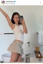 後藤久美子の女優娘　タンクトップで美ぼう全開！６か国語が堪能「そっくり」話題のエレナ