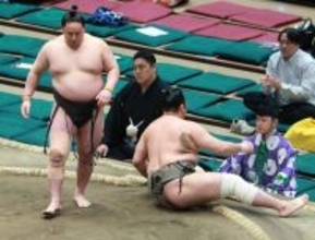 三段目・三田が無傷４連勝で勝ち越し「勝ち越せて良かった」　師匠の二子山親方の助言で「気持ちを楽に臨めている」