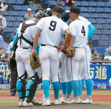 【高校野球】山梨学院・吉田洸二監督「どうして横浜に敗れていくチームが、あんなにエラーするんだろう」「『するわな』と」学びの春から勝負の夏へ