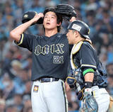 「【オリックス】逆転負けで勝率５割逆戻り…守備の乱れで決勝点許す　ジェリーは来日最多１１１球の熱投も５戦勝ちなし」の画像1