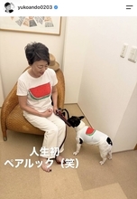 ジャーナリストの安藤優子さん「人生初」愛犬とのペアルックに「お似合い」「可愛すぎ」「素敵」の声