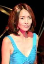 工藤静香「私事ではございますが…」報告に反響相次ぐ「おめでとう」「変わらず応援」「ずっと…」結婚２６年