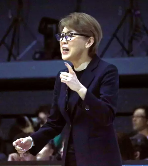 【バレー】中田久美監督率いるＳＡＧＡ久光、ＳＶリーグ初優勝に王手！　粘る昨季女王・大阪Ｍとの激闘制し、３―２で先勝