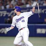 「【中日】マスター阿部寿樹が４年ぶり竜アーチ「ウイング様々ですね」井上一樹監督は予感？「はい、当たりました」」の画像1