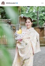 「すっかりママの顔に」第１子出産の藤田ニコル、お宮参りの親子ショットが「なんて可愛いお母さん」「美しい」と話題！