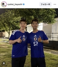 サッカー解説者の林陵平氏、イケメン俳優との「エモい」２ショット公開「ヴェルディユース同士」